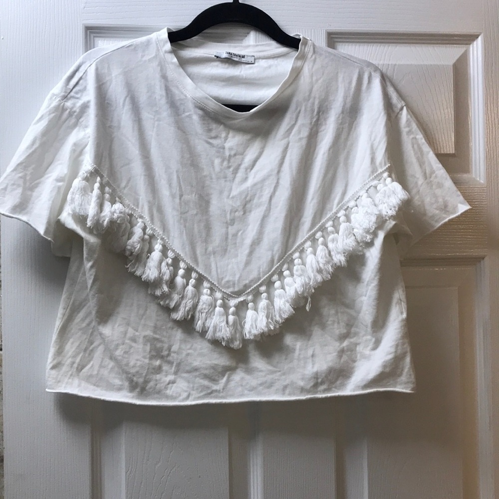 ZARA TRAFALUC WHITE TASSEL CROP TEE